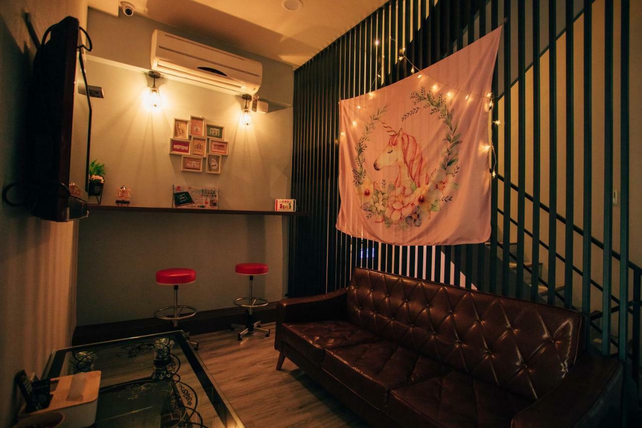 Chu'S Home類包棟家庭房#本國旅客須先匯款 Tainan Exteriör bild